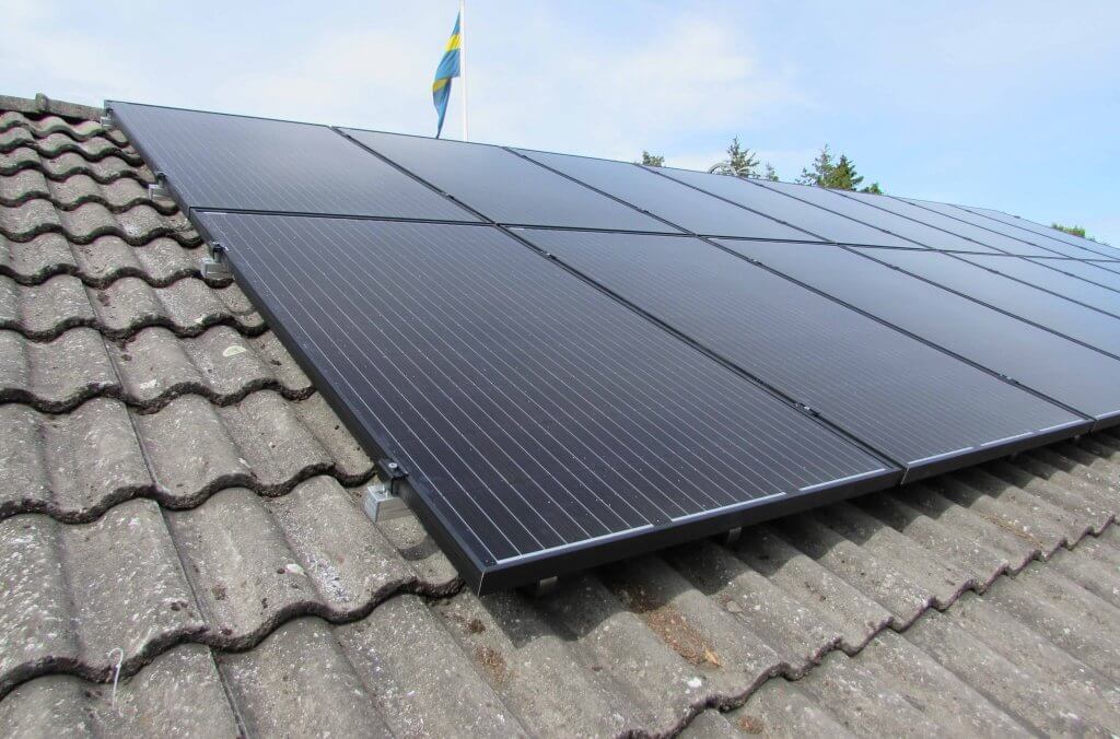 SOLCELLSLÖSNINGAR Solceller