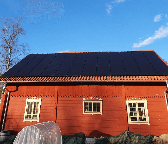 Solceller på tegeltak i Malmö